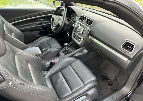 Volkswagen Eos cena 24500 przebieg: 272000, rok produkcji 2010 z Dębno małe 191